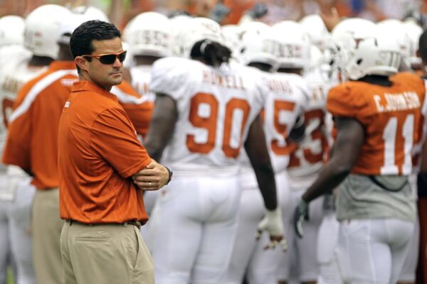 Manny Diaz Get’s Thrown Under Mack Brown’s Serial Bus